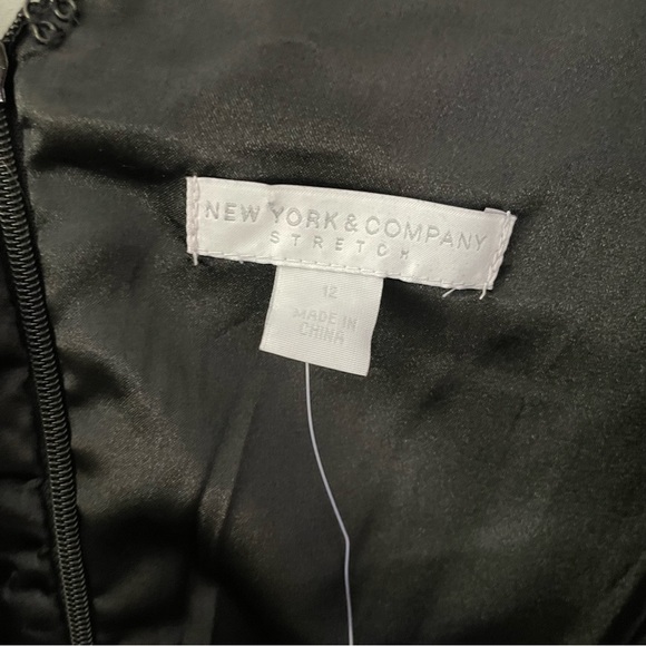 NWT New York & Company Black with Shimmer Sleeveless Dress - Picture 4 of 10